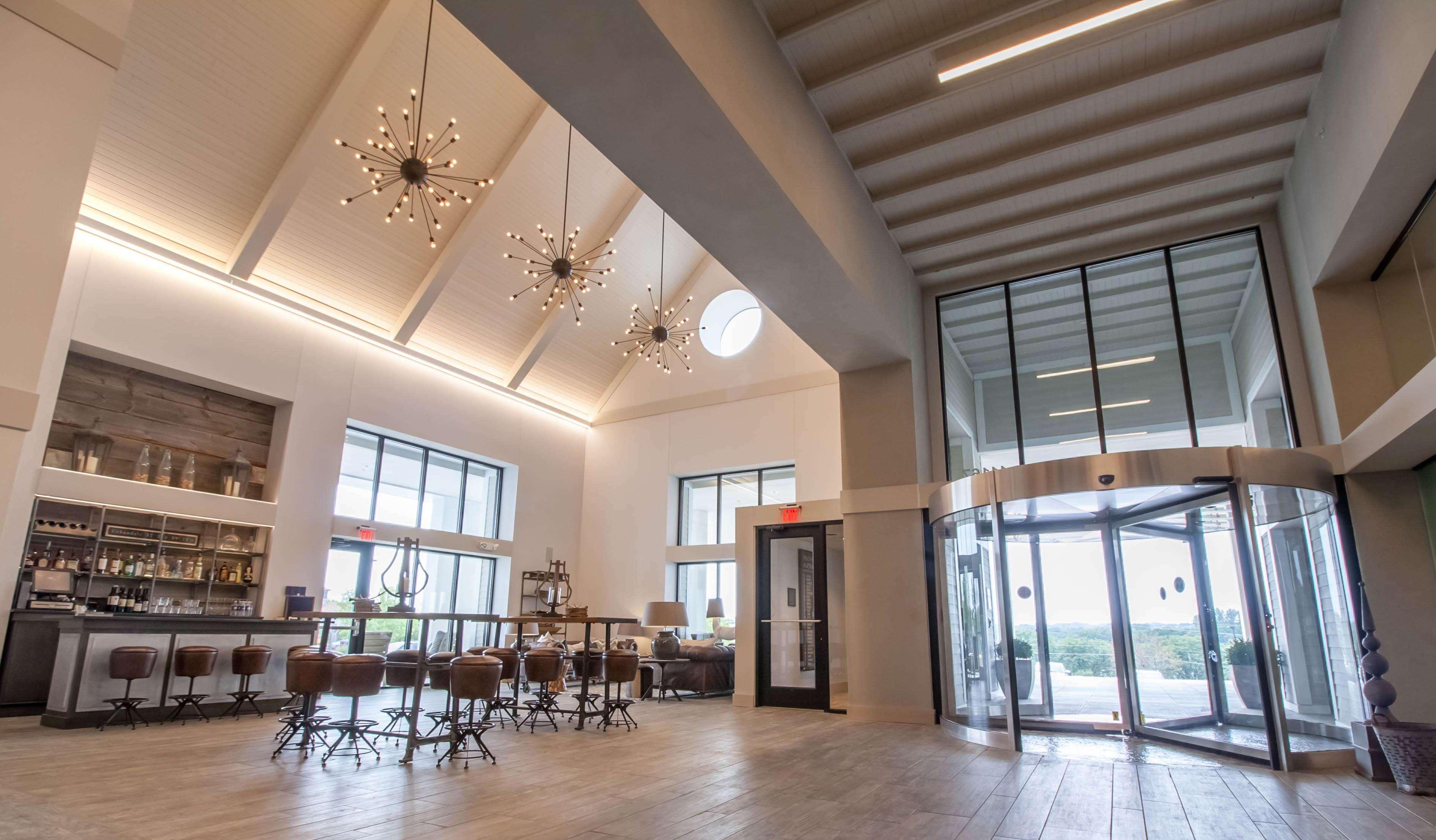 Hotel Renovo Des Moines Urbandale,Tapestry Collection Hilton Luaran gambar