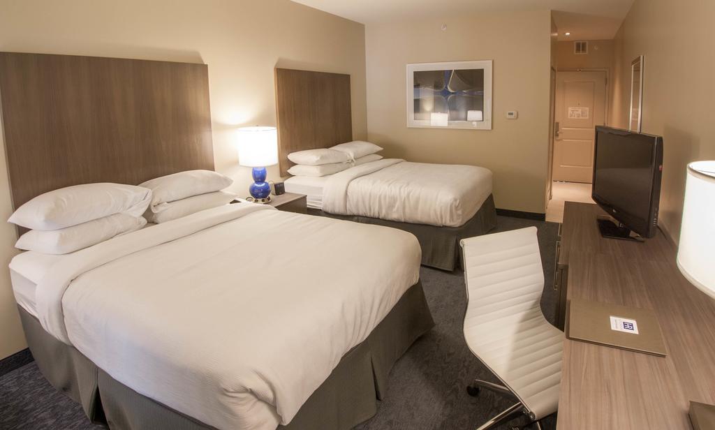 Hotel Renovo Des Moines Urbandale,Tapestry Collection Hilton Luaran gambar