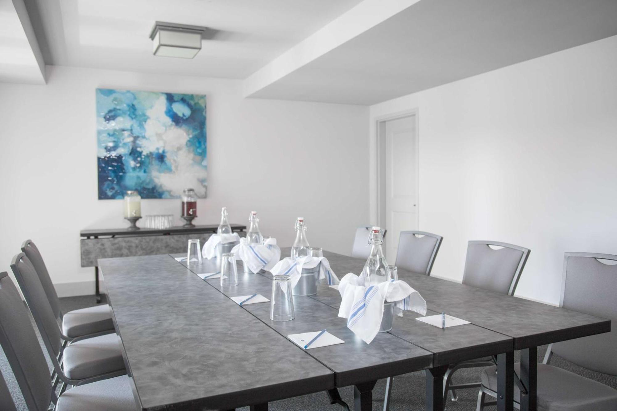 Hotel Renovo Des Moines Urbandale,Tapestry Collection Hilton Luaran gambar